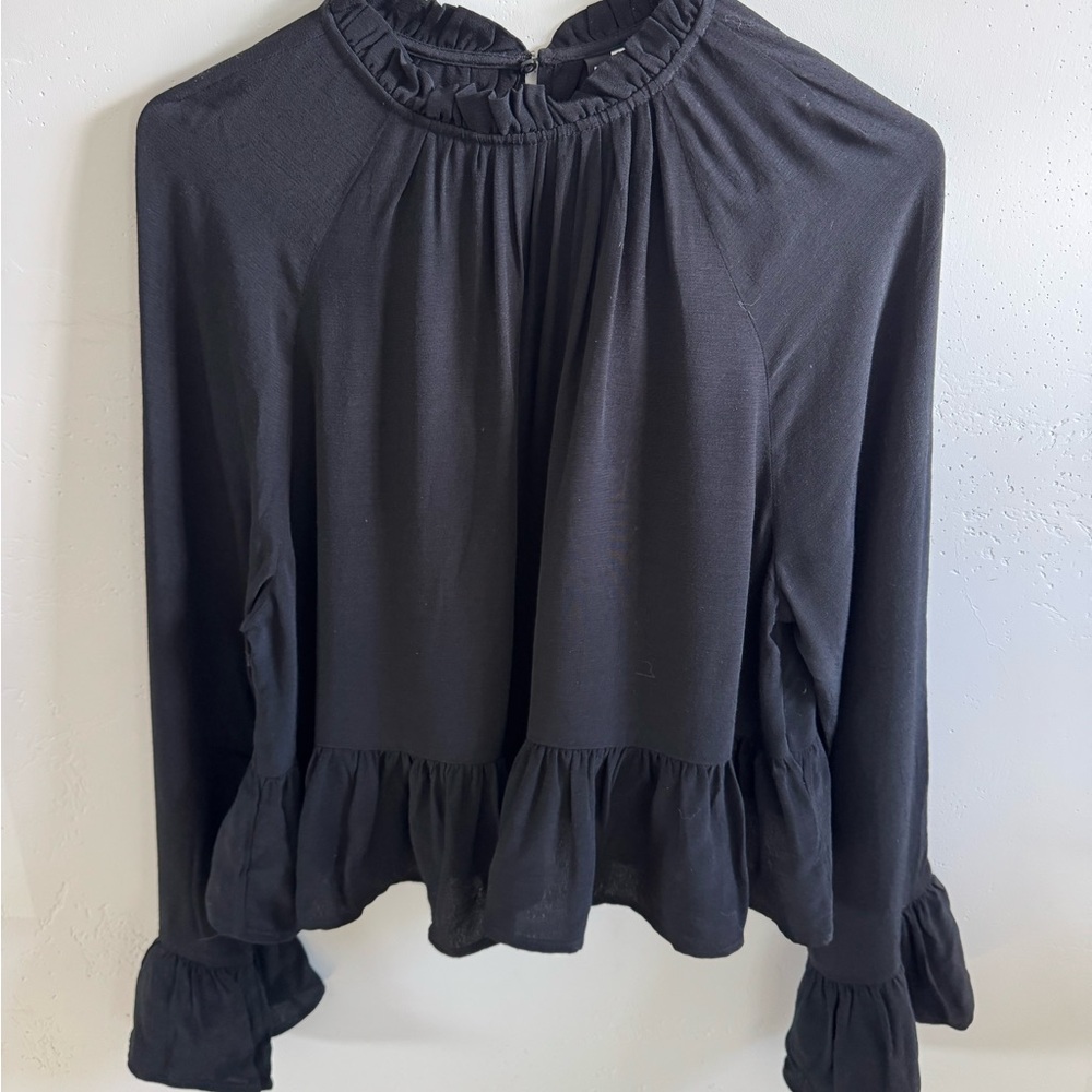 H&M Black Ruffled Blouse